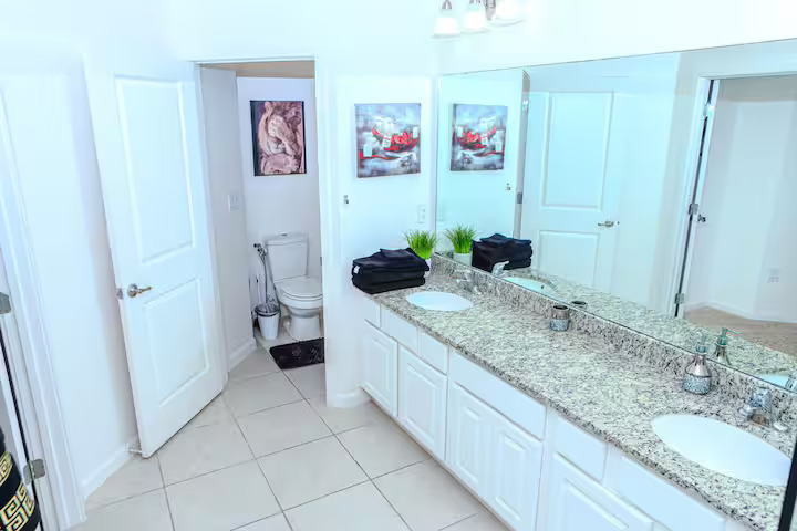 1092de3f-0714-4bd1-a1f0-8dd701a607f5