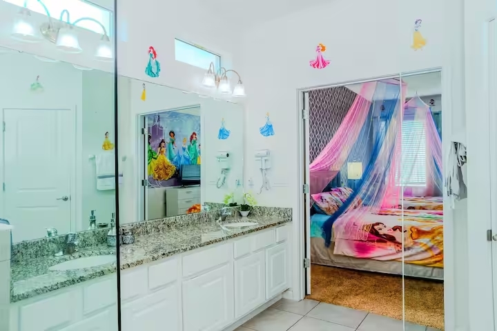 afdfab1b-59a1-49d0-a697-999a636ab61f